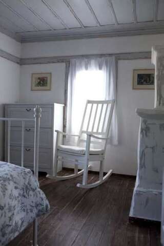 Дома для отпуска The Four Houses Kostenkovtsi Дом с 3 спальнями-15